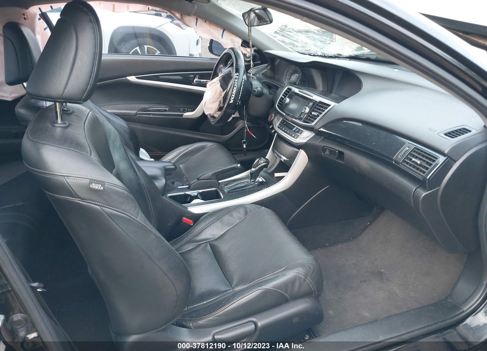 2014 HONDA ACCORD EX-L V-6 VIN: 1HGCT2B82EA006372