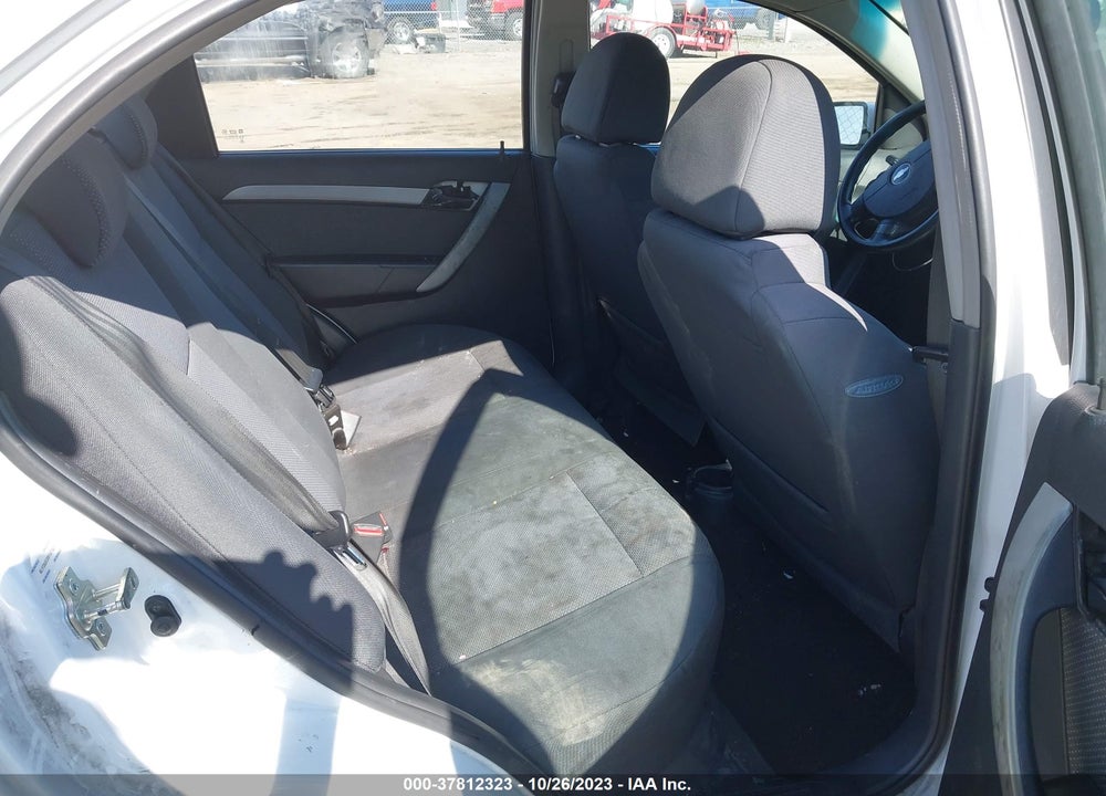 2011 CHEVROLET AVEO VIN: KL1TD5DE3BB152163