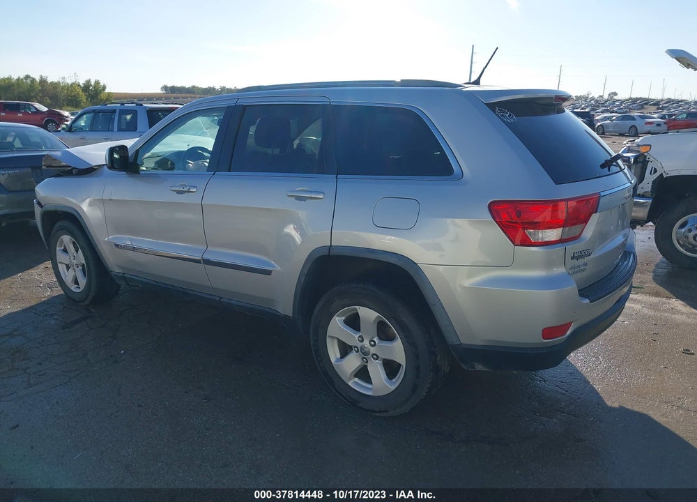 2011 JEEP GRAND CHEROKEE LAREDO VIN: 1J4RR4GG0BC717713