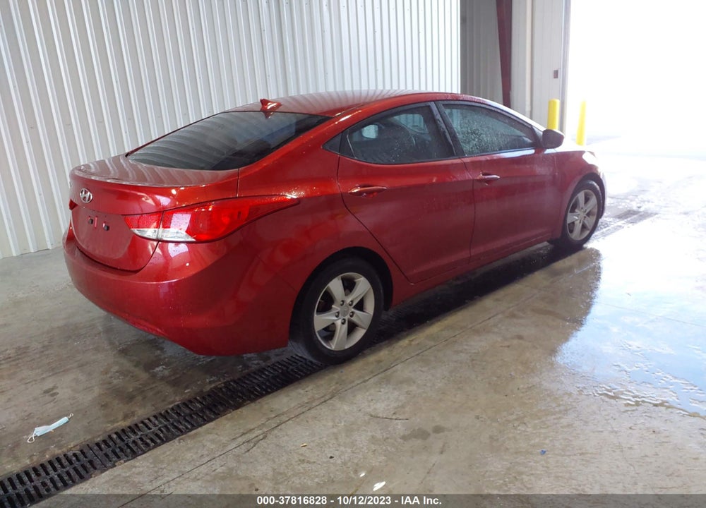 2013 HYUNDAI ELANTRA GLS VIN: 5NPDH4AE8DH353915