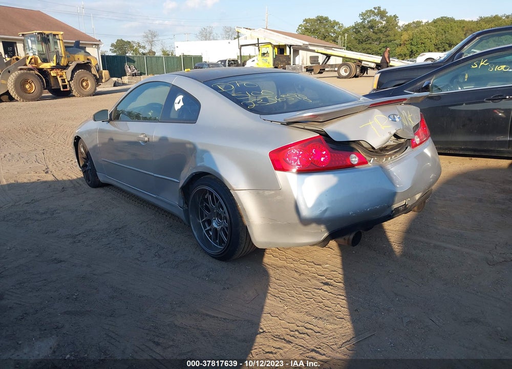 2003 INFINITI G35 W/LEATHER VIN: JNKCV54E83M221164