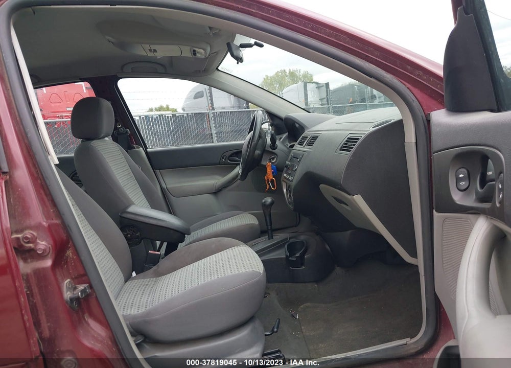2006 FORD FOCUS ZX4 VIN: 1FAHP34N66W257133