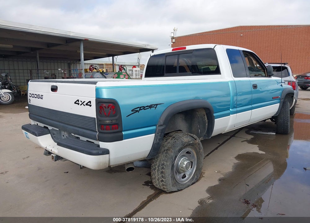1998 DODGE RAM 2500 ST VIN: 1B7KF23W5WJ219073