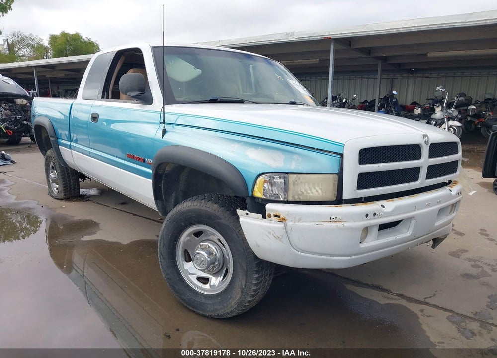 1998 DODGE RAM 2500 ST VIN: 1B7KF23W5WJ219073