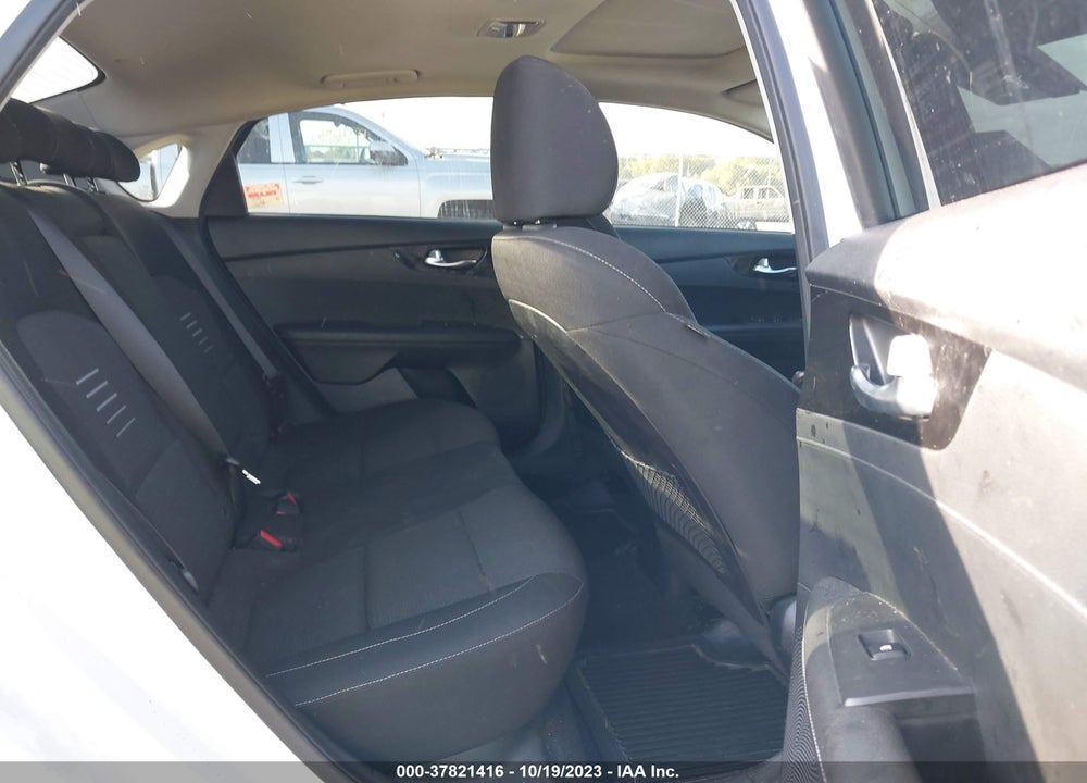 2019 KIA FORTE S VIN: 3KPF34AD3KE012891