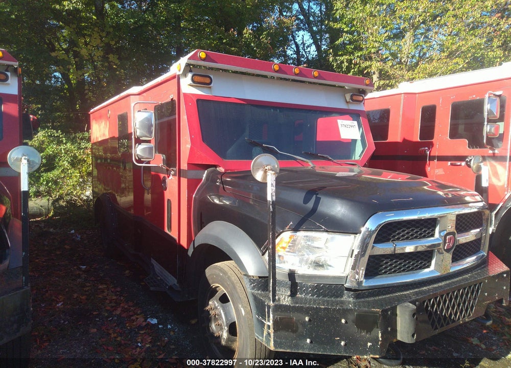 2016 RAM 5500 CHASSIS TRADESMAN/SLT VIN: 3C7WRMAJ2GG156399