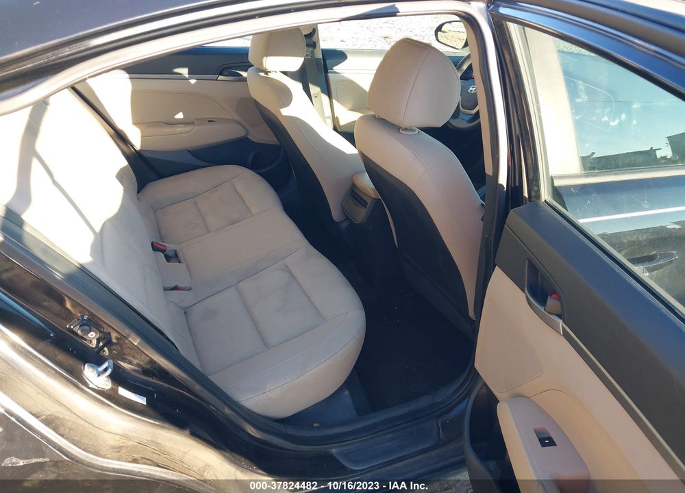 2017 HYUNDAI ELANTRA SE VIN: KMHD74LF6HU089657