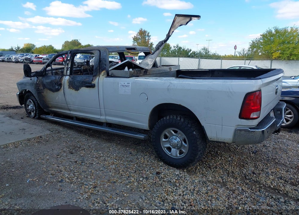 2014 RAM 2500 TRADESMAN VIN: 3C6UR5HL7EG189629