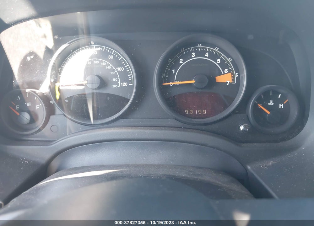 2014 JEEP PATRIOT LATITUDE VIN: 1C4NJRFB9ED892815