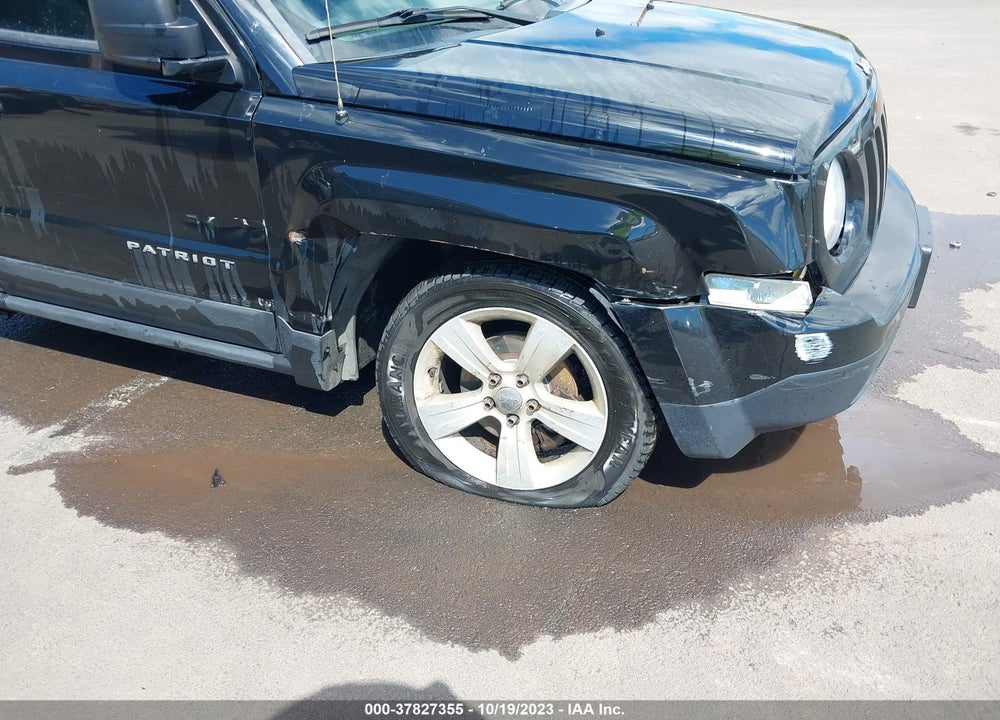 2014 JEEP PATRIOT LATITUDE VIN: 1C4NJRFB9ED892815