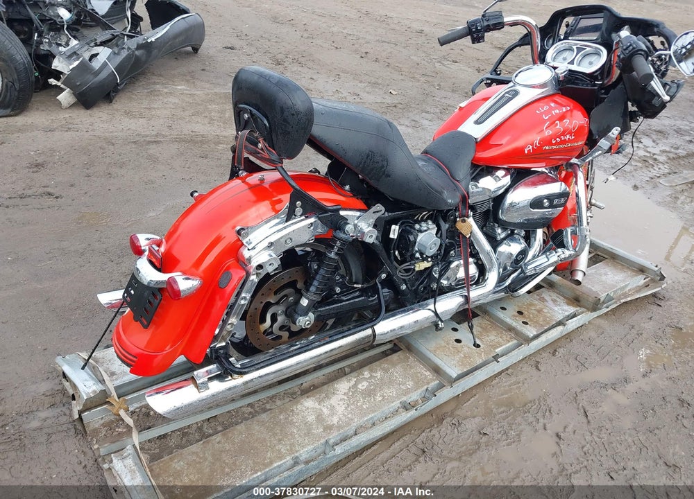 2017 HARLEY-DAVIDSON FLTRXS ROAD GLIDE SPECIAL VIN: 1HD1KTC1XHB652496