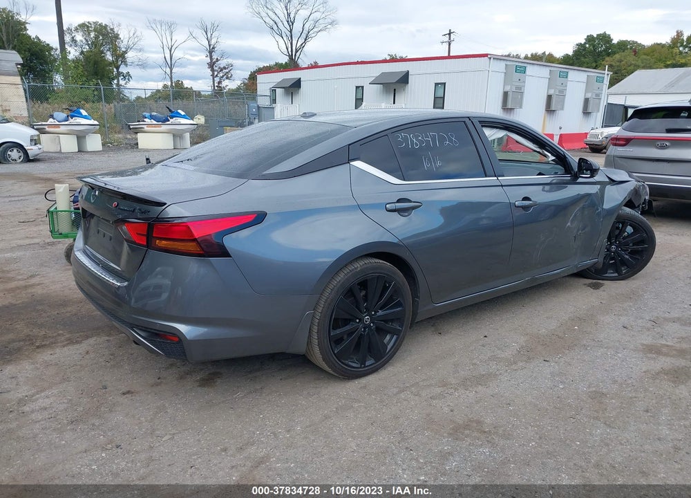 2022 NISSAN ALTIMA SR FWD VIN: 1N4BL4CV4NN325622