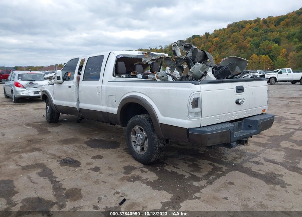 2015 FORD F-250 LARIAT VIN: 1FT7W2BT7FEA82353