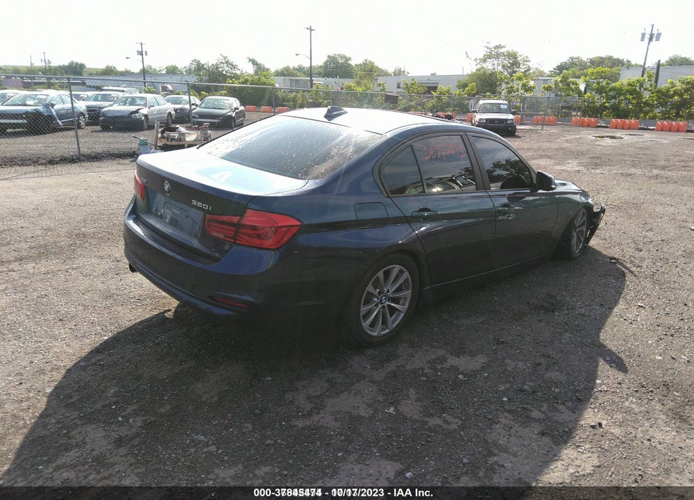 2018 BMW 320I XDRIVE VIN: WBA8E5G52JNV02254