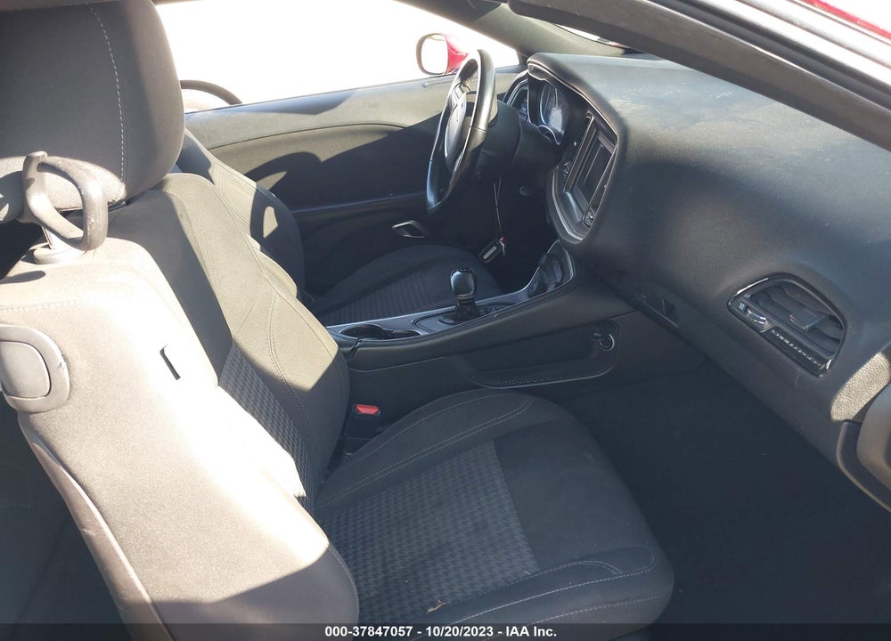 2019 DODGE CHALLENGER SXT VIN: 2C3CDZAG8KH750928