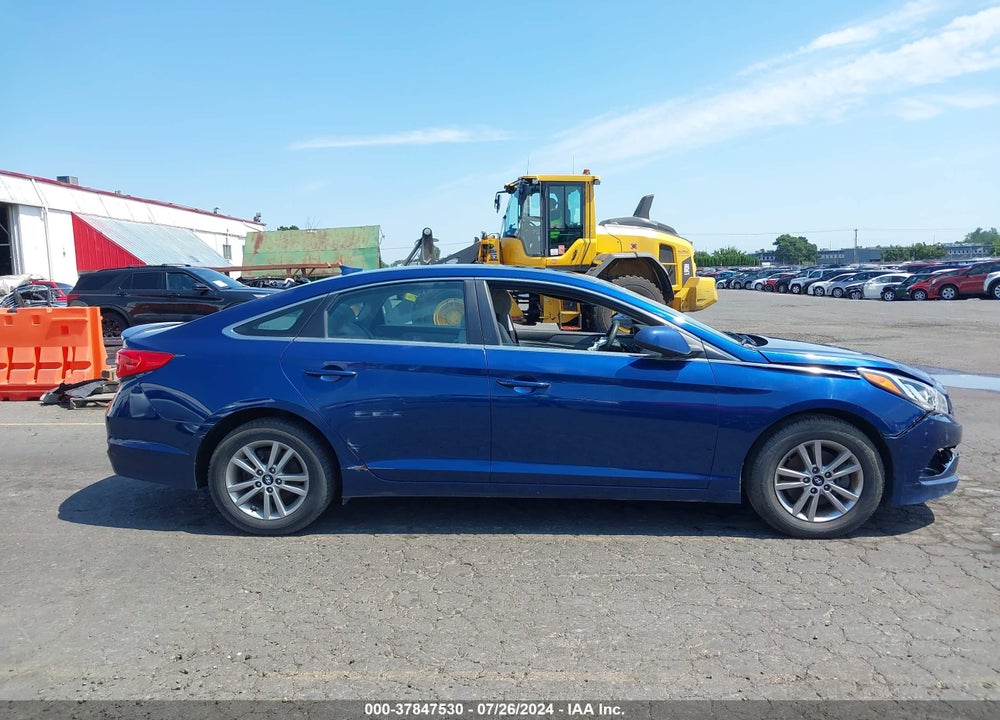 2017 HYUNDAI SONATA VIN: 5NPE24AFXHH515192