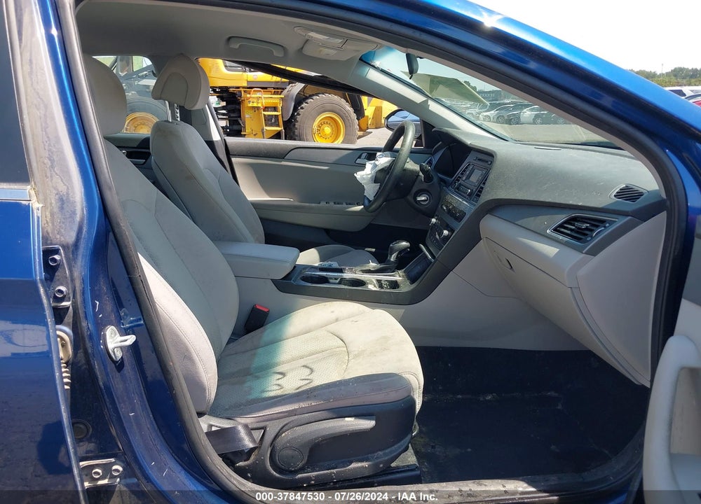 2017 HYUNDAI SONATA VIN: 5NPE24AFXHH515192