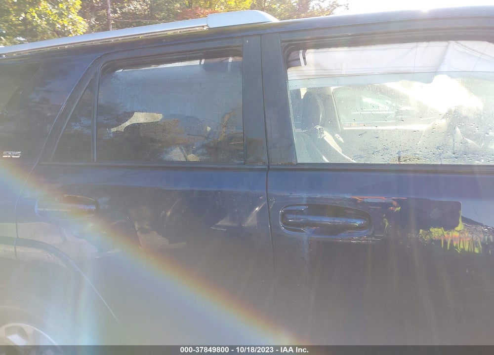 2014 TOYOTA 4RUNNER SR5 VIN: JTEBU5JRXE5156270