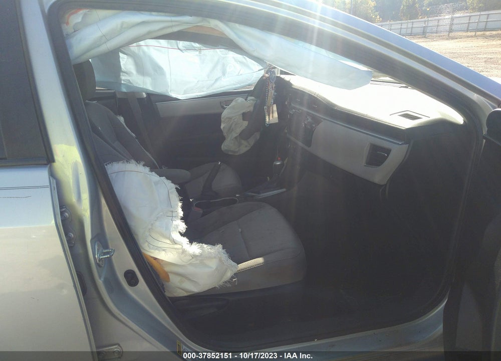 2016 TOYOTA COROLLA LE VIN: 5YFBURHE0GP413263