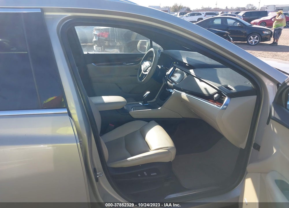 2017 CADILLAC XT5 LUXURY VIN: 1GYKNBRS6HZ122535