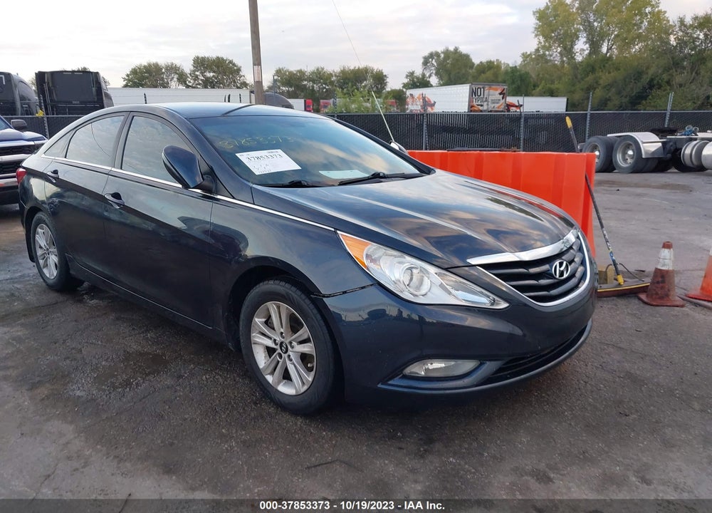 2013 HYUNDAI SONATA GLS VIN: 5NPEB4AC9DH753678