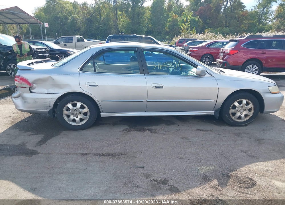 2001 HONDA ACCORD SDN EX W/LEATHER/EX VIN: 1HGCG56671A070237