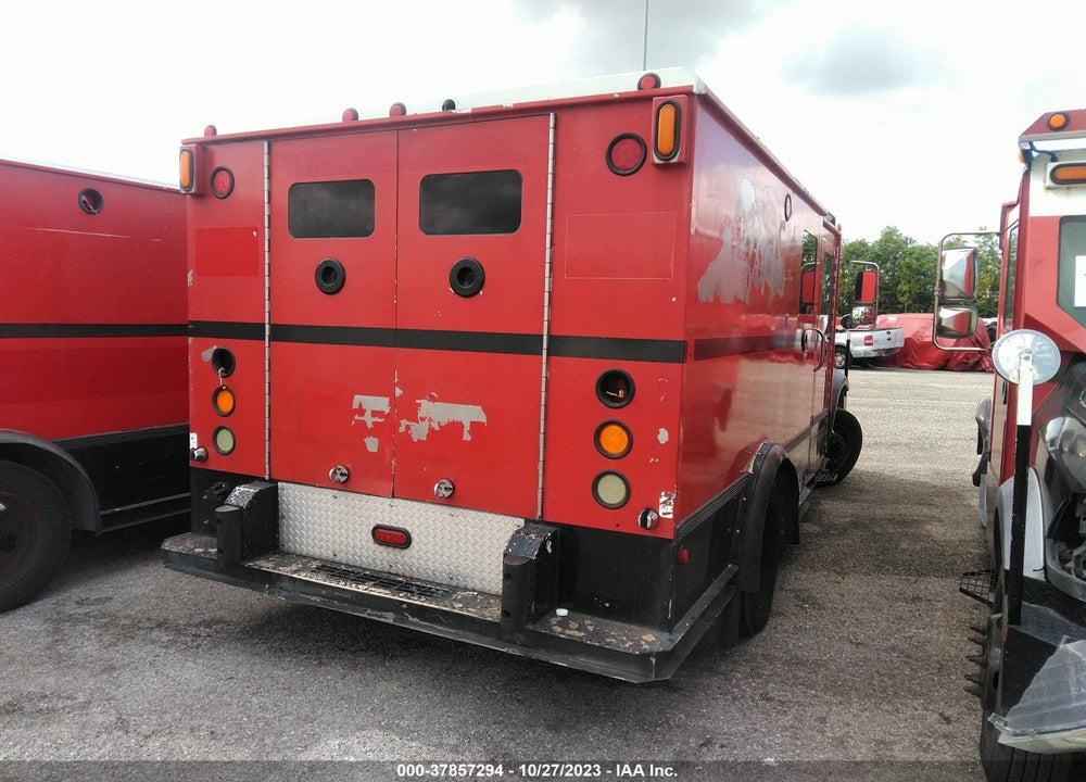 2013 RAM 5500 CHASSIS TRADESMAN/SLT VIN: 3C7WRMAL6DG561212