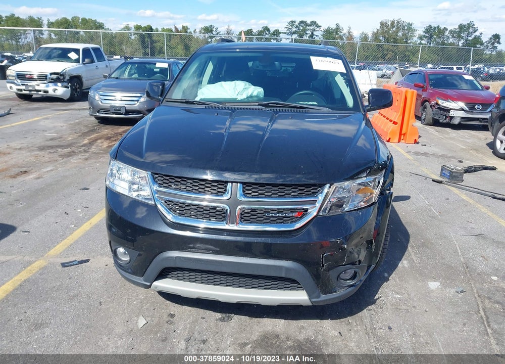 2019 DODGE JOURNEY SE VIN: 3C4PDCBGXKT815682