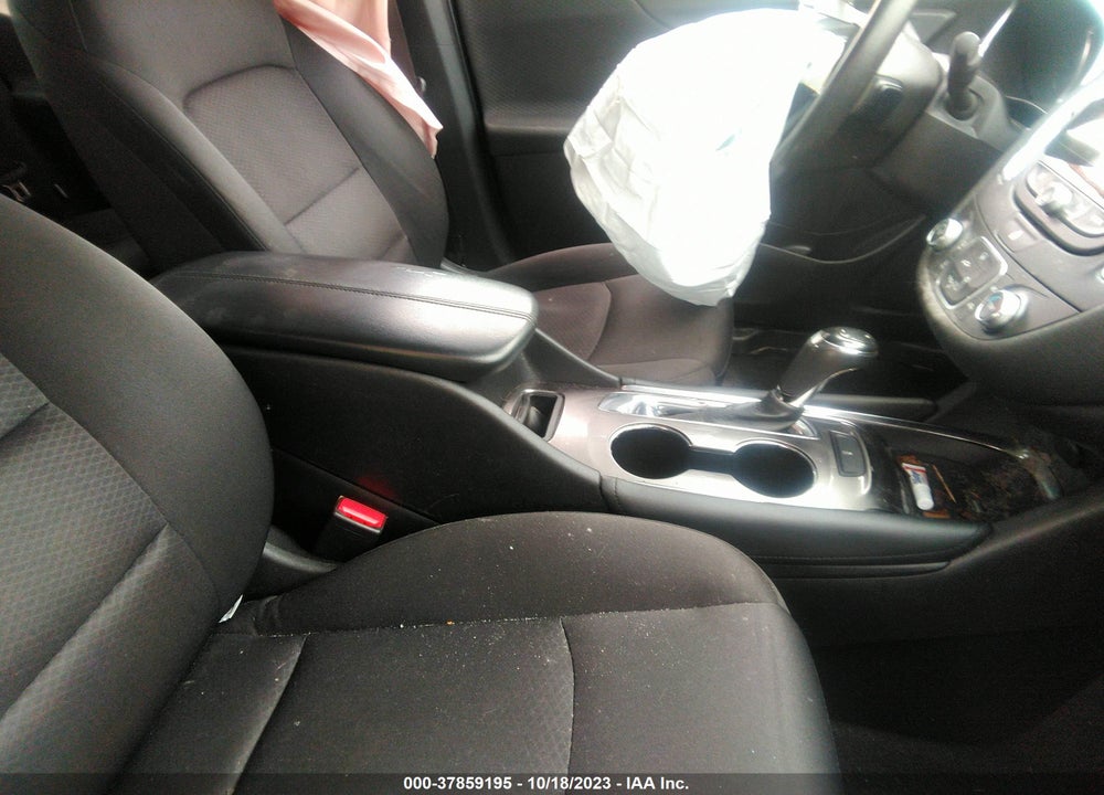 2018 CHEVROLET MALIBU LT VIN: 1G1ZD5STXJF145473