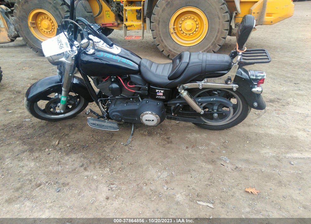 2012 HARLEY-DAVIDSON FLD SWITCHBACK VIN: 1HD1GZM19CC329160