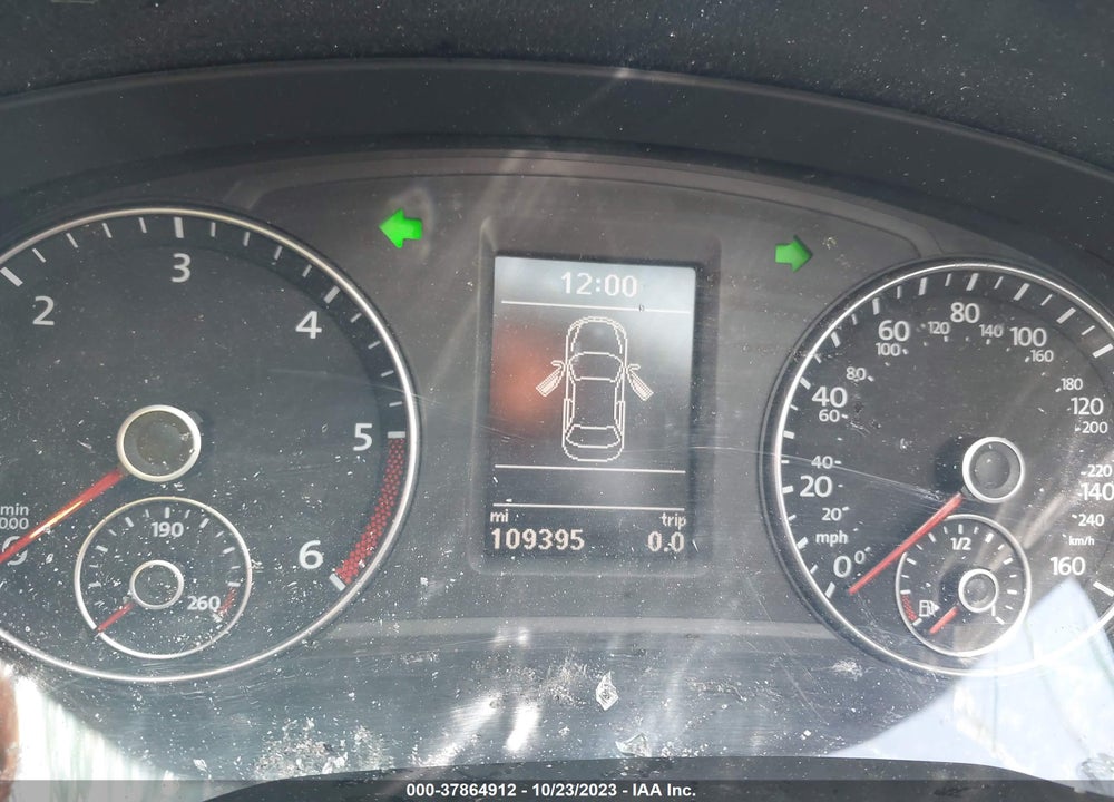 2014 VOLKSWAGEN PASSAT 2.0L TDI SE VIN: 1VWBN7A3XEC058874