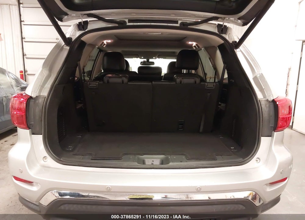 2019 NISSAN PATHFINDER SL VIN: 5N1DR2MM9KC602277
