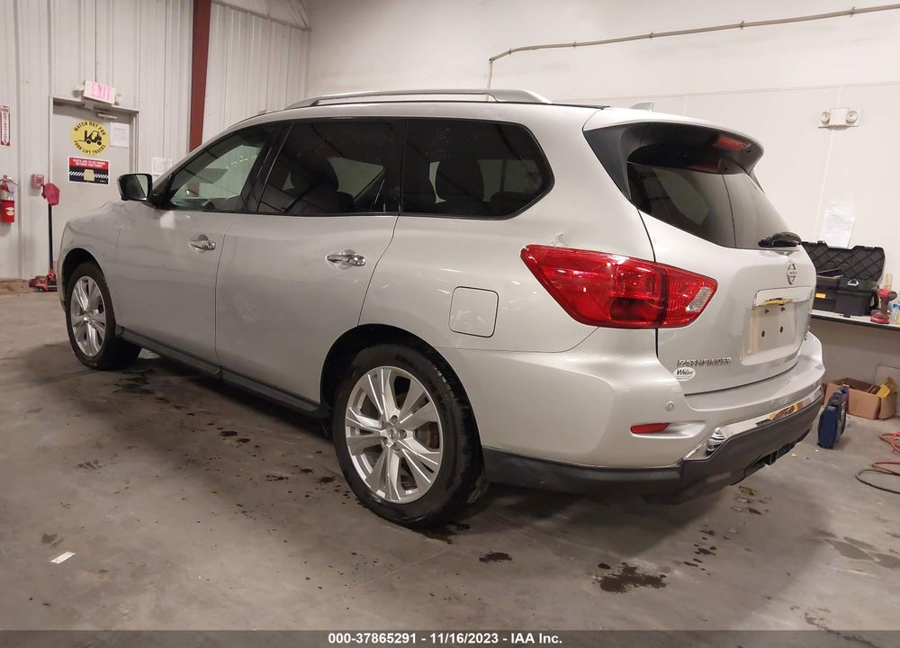 2019 NISSAN PATHFINDER SL VIN: 5N1DR2MM9KC602277
