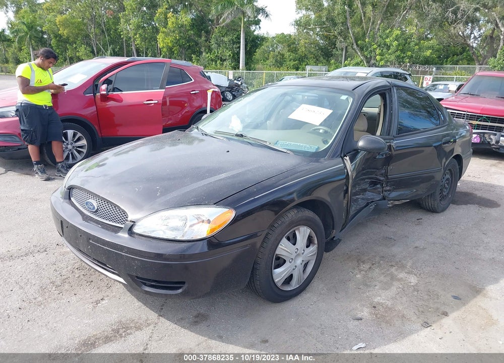 2007 FORD TAURUS SE VIN: 1FAFP53U87A105235