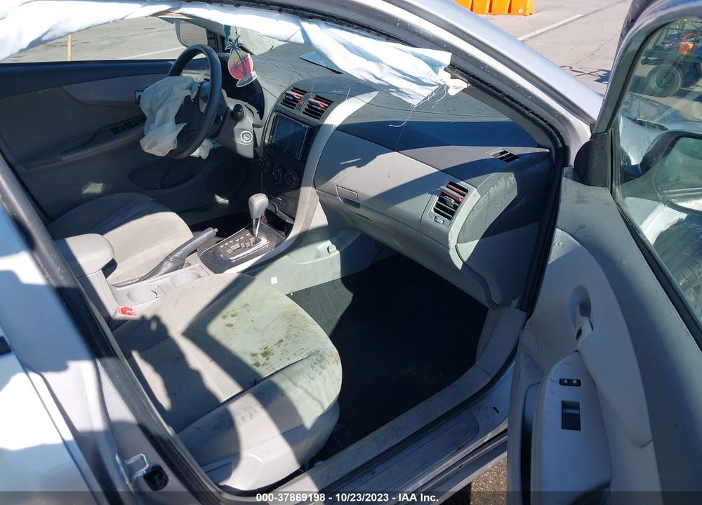 2010 TOYOTA COROLLA LE VIN: 1NXBU4EE3AZ171078