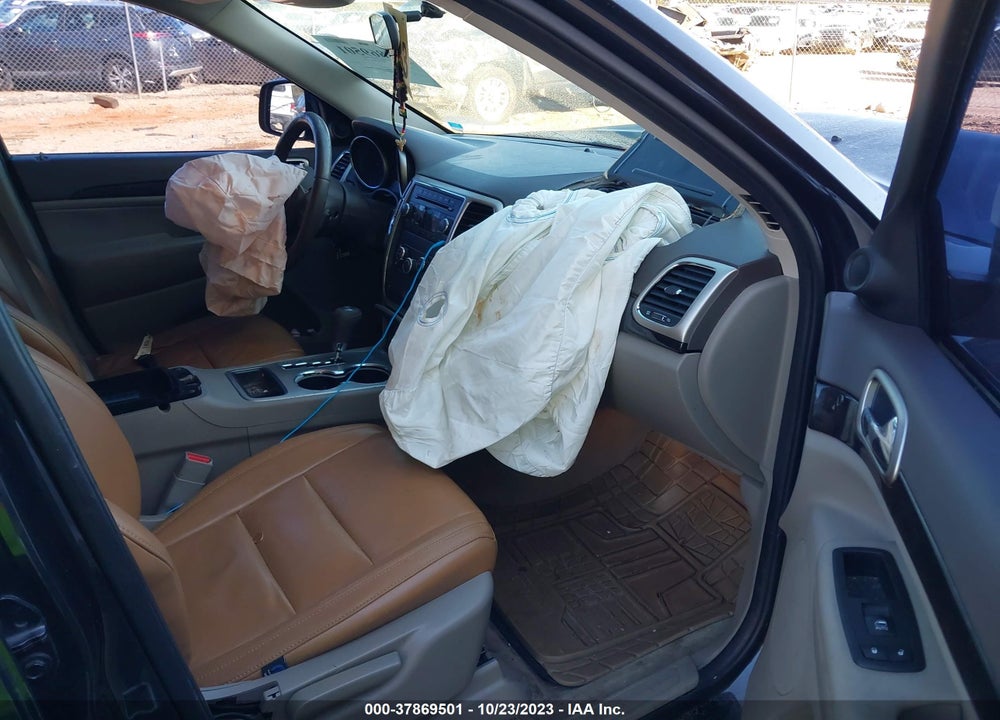 2013 JEEP GRAND CHEROKEE LAREDO VIN: 1C4RJEAG0DC632000