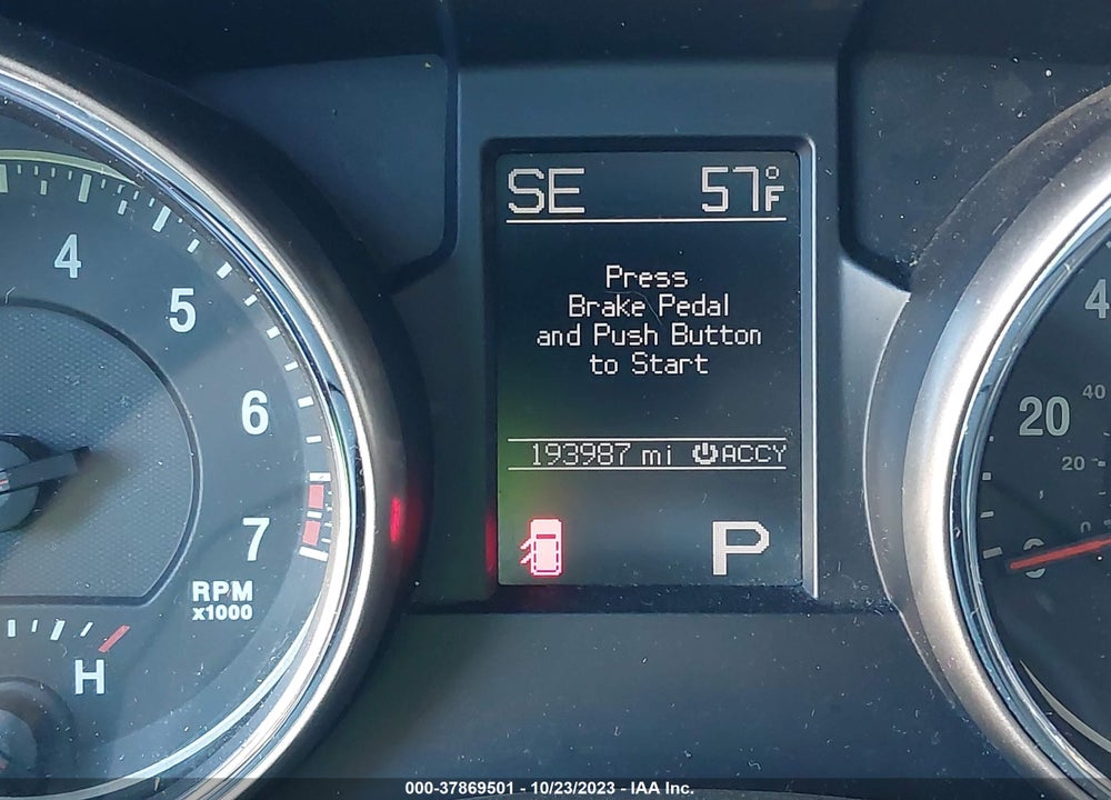 2013 JEEP GRAND CHEROKEE LAREDO VIN: 1C4RJEAG0DC632000