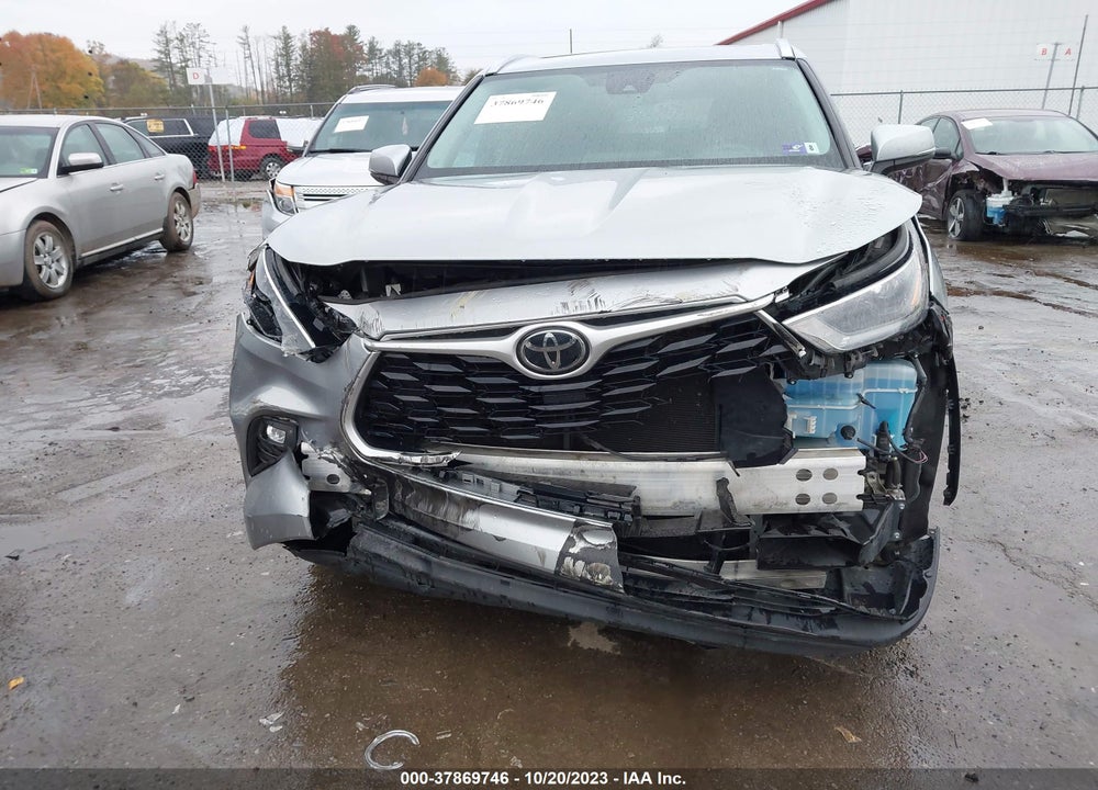 2021 TOYOTA HIGHLANDER XLE VIN: 5TDGZRBHXMS534444