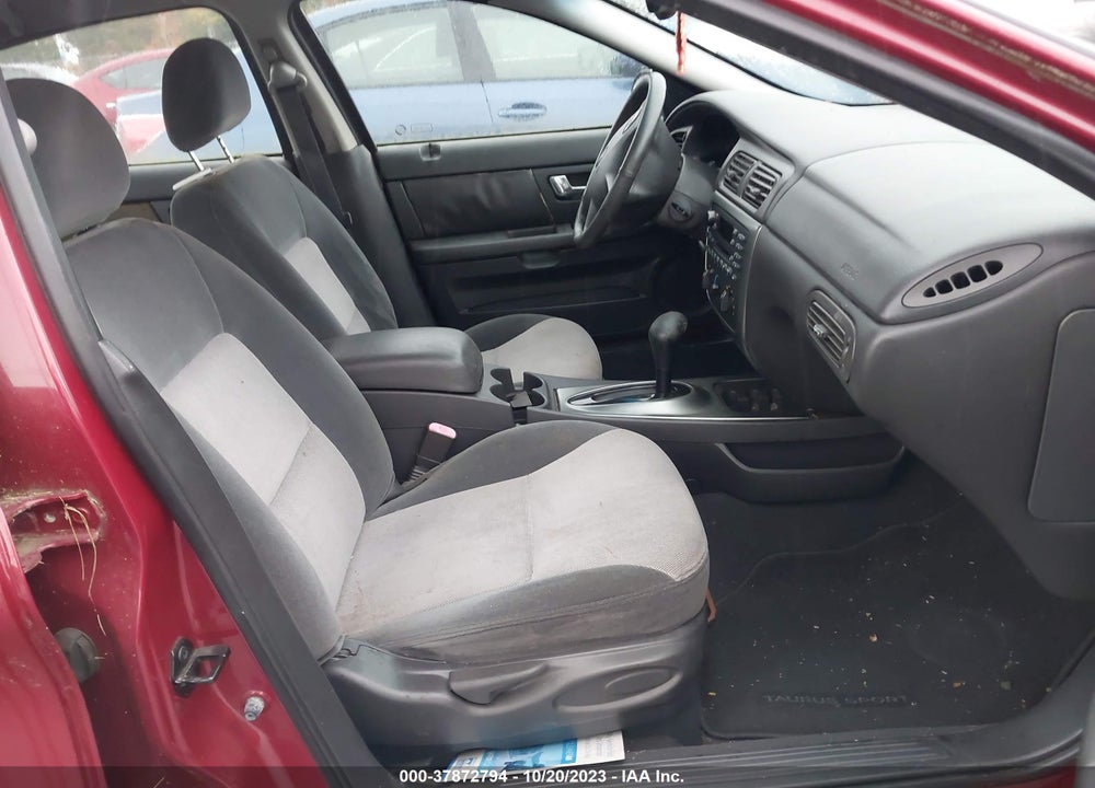 2003 FORD TAURUS SES VIN: 1FAFP55S93G148923