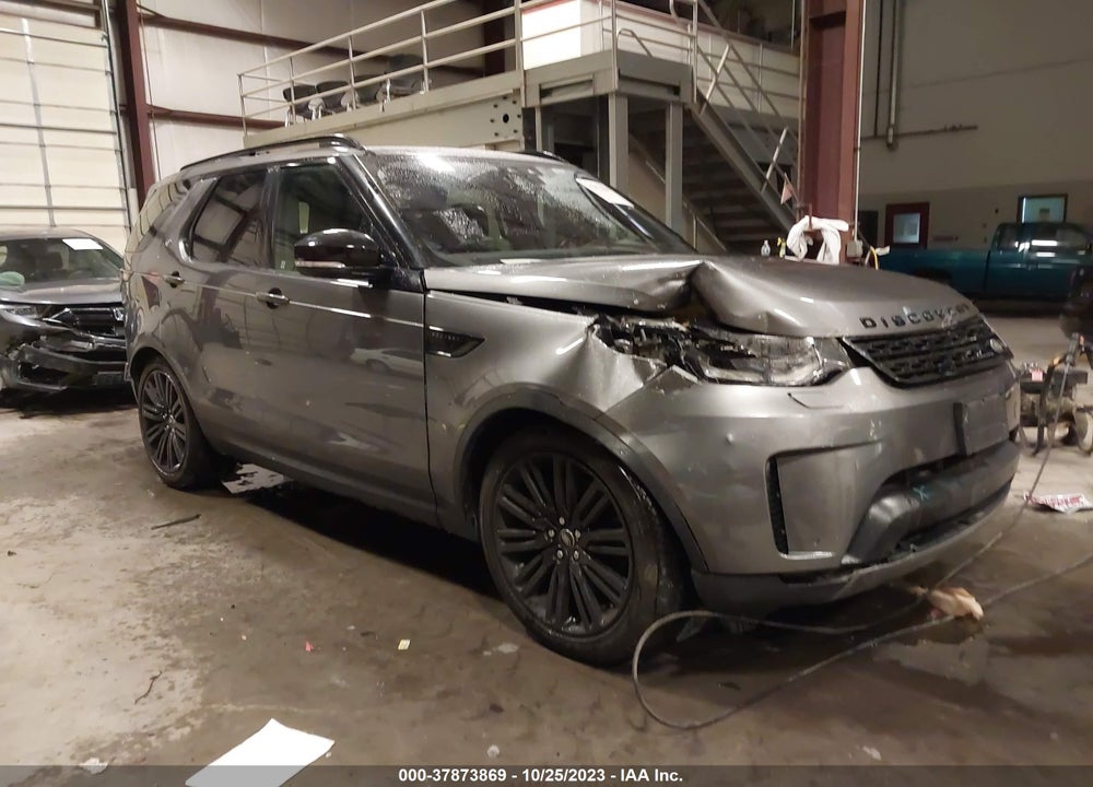 2017 LAND ROVER DISCOVERY HSE VIN: SALRRBBK2HA024273