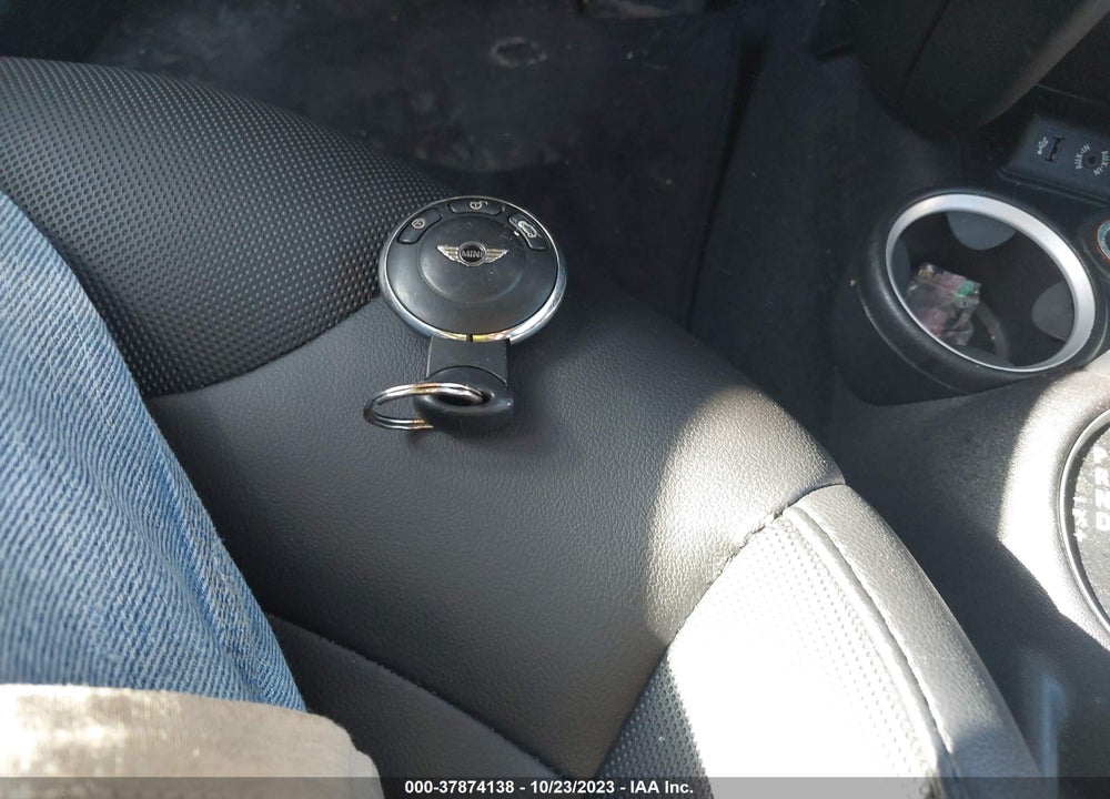 2013 MINI HARDTOP COOPER S VIN: WMWSV3C53DT389799