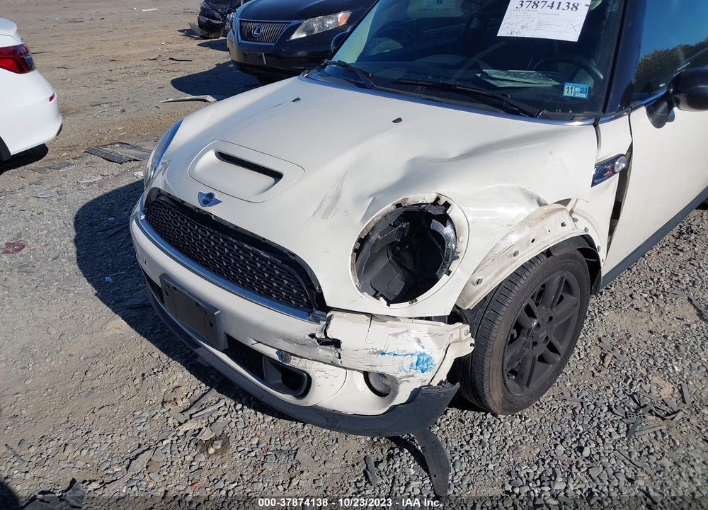 2013 MINI HARDTOP COOPER S VIN: WMWSV3C53DT389799