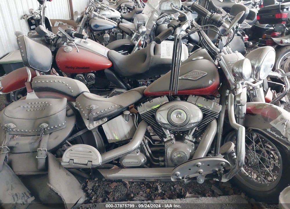 2013 HARLEY-DAVIDSON FLSTC HERITAGE SOFTAIL CLASSIC VIN: 1HD1BWV12DB013490