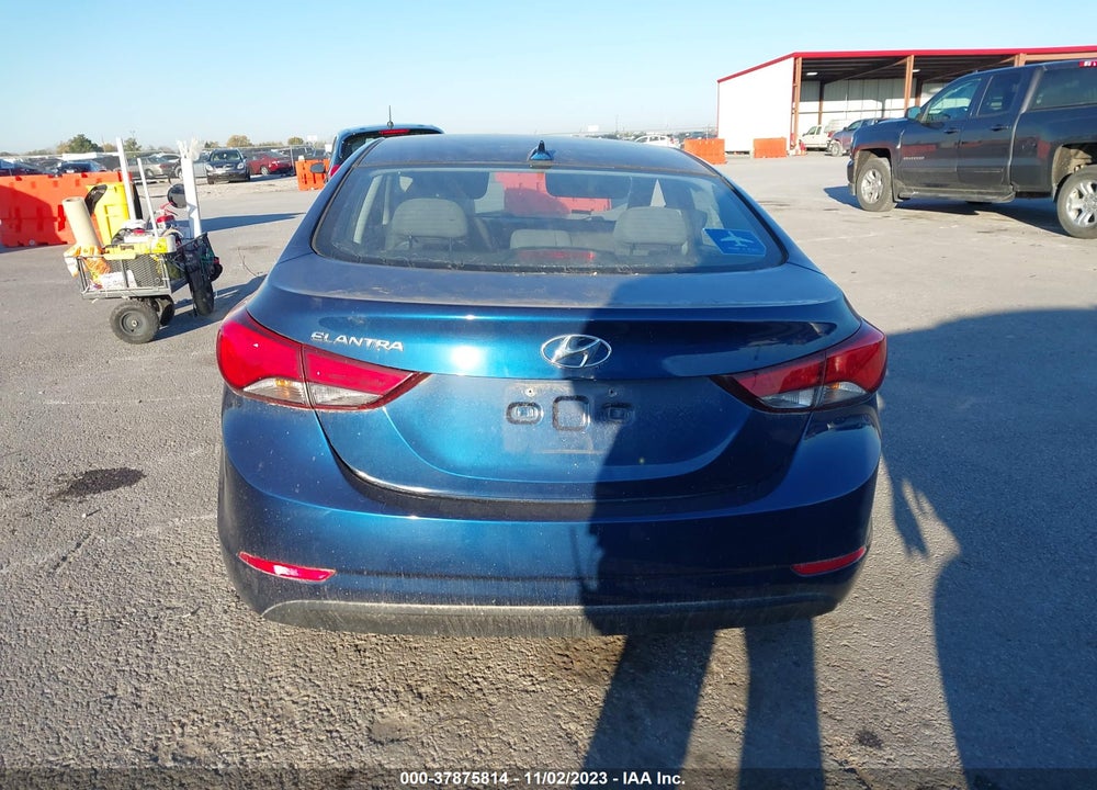 2016 HYUNDAI ELANTRA SE VIN: 5NPDH4AE8GH765630