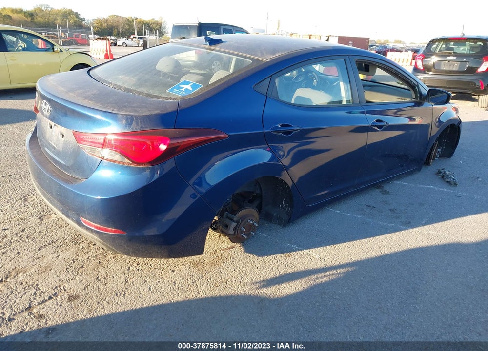 2016 HYUNDAI ELANTRA SE VIN: 5NPDH4AE8GH765630