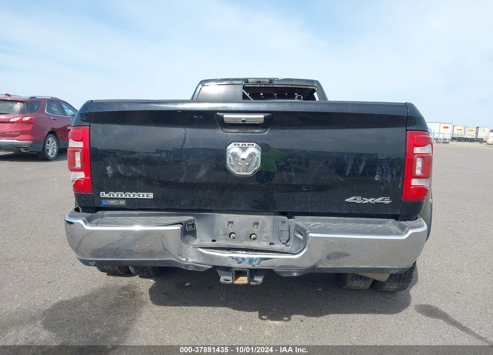 2019 RAM 3500 LAIE  4X4 8' BOX VIN: 3C63RRJL3KG610397