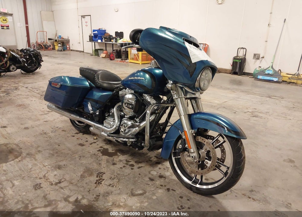 2014 HARLEY-DAVIDSON FLHX STREET GLIDE VIN: 1HD1KBM19EB701451