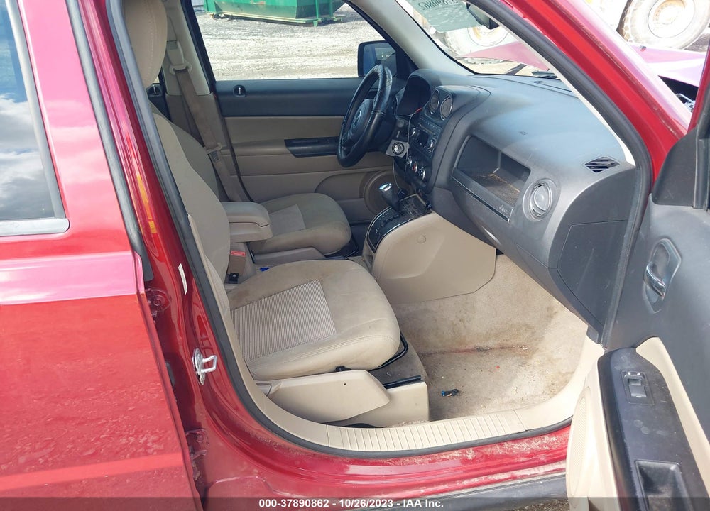 2014 JEEP PATRIOT SPORT VIN: 1C4NJPBA8ED705355