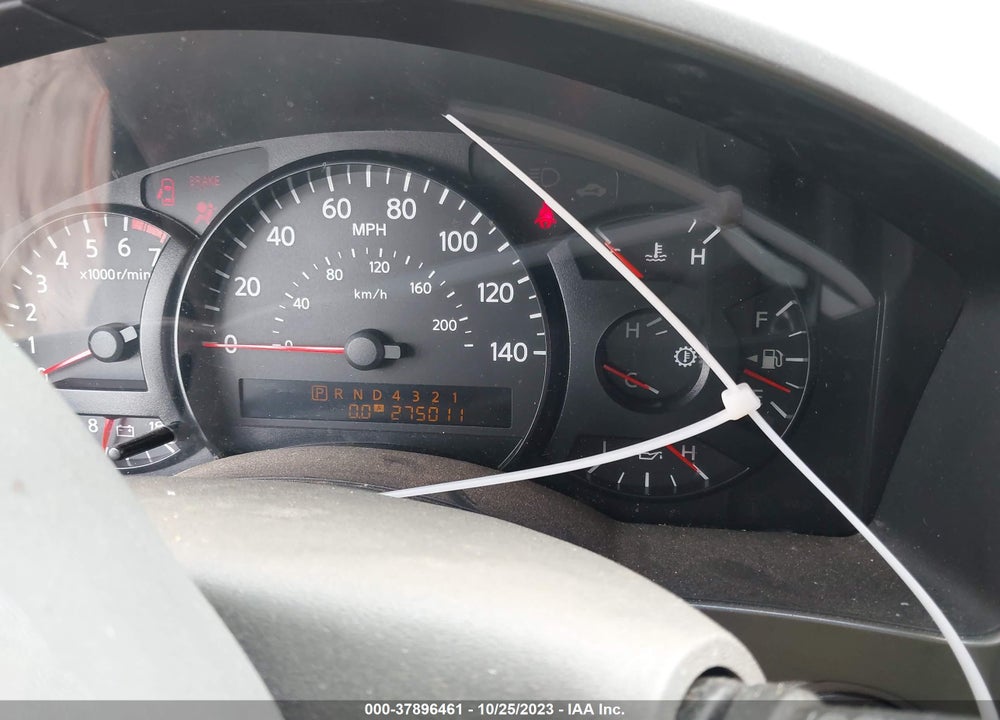 2004 NISSAN PATHFINDER ARMADA LE VIN: 5N1AA08A44N742369