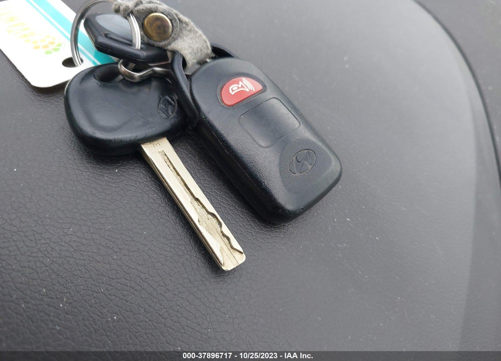 2011 HYUNDAI SONATA GLS VIN: 5NPEB4AC7BH194385